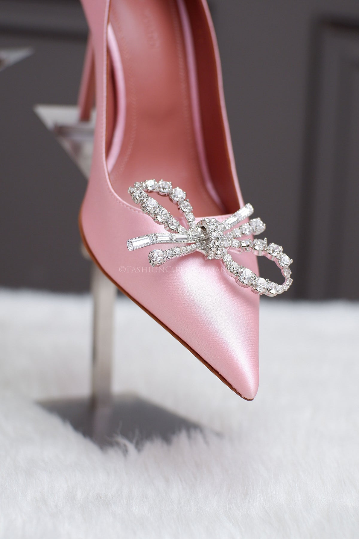 BRAND NEW AMINA MUADDI ROSIE PUMP PINK