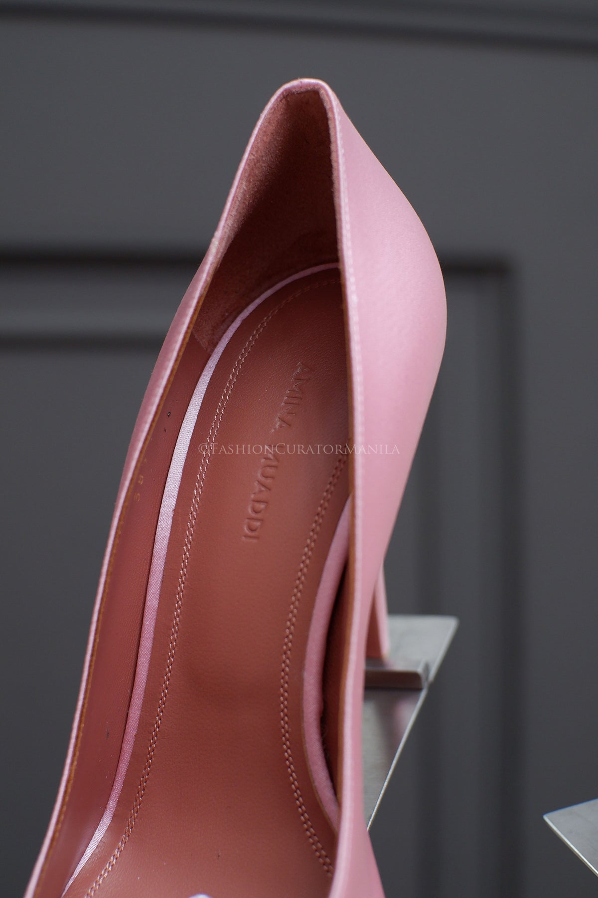 BRAND NEW AMINA MUADDI ROSIE PUMP PINK