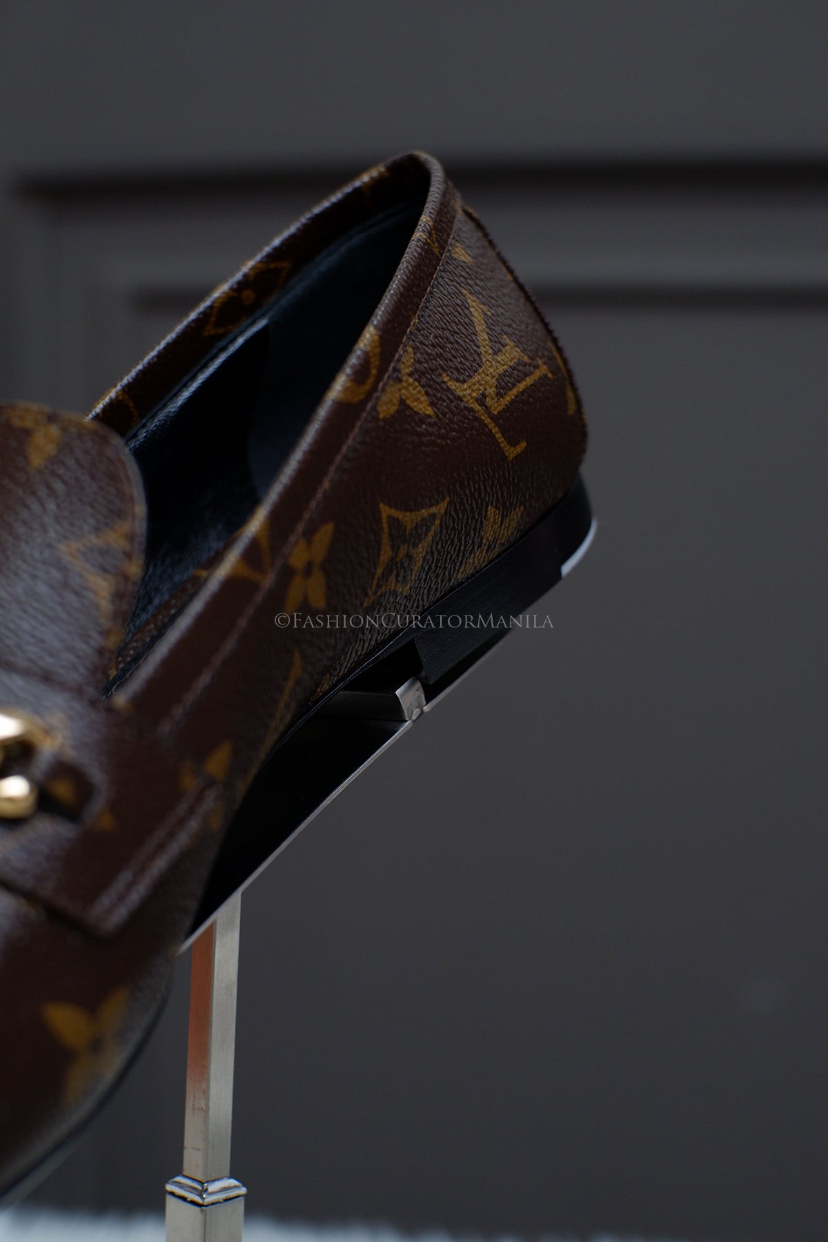 BRAND NEW LOUIS VUITTON LOAFERS MONOGRAM