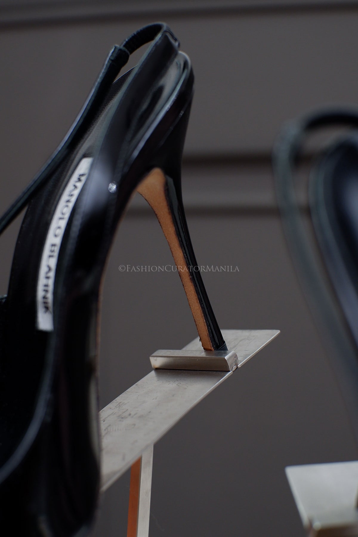 BRAND NEW MANOLO BLAHNIK SLING BACK PATENT BLACK