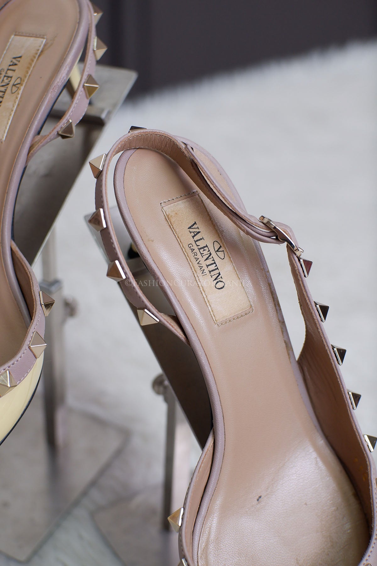 28 PRE-OWNED VALENTINO SLING BACK YELLOW PATENT