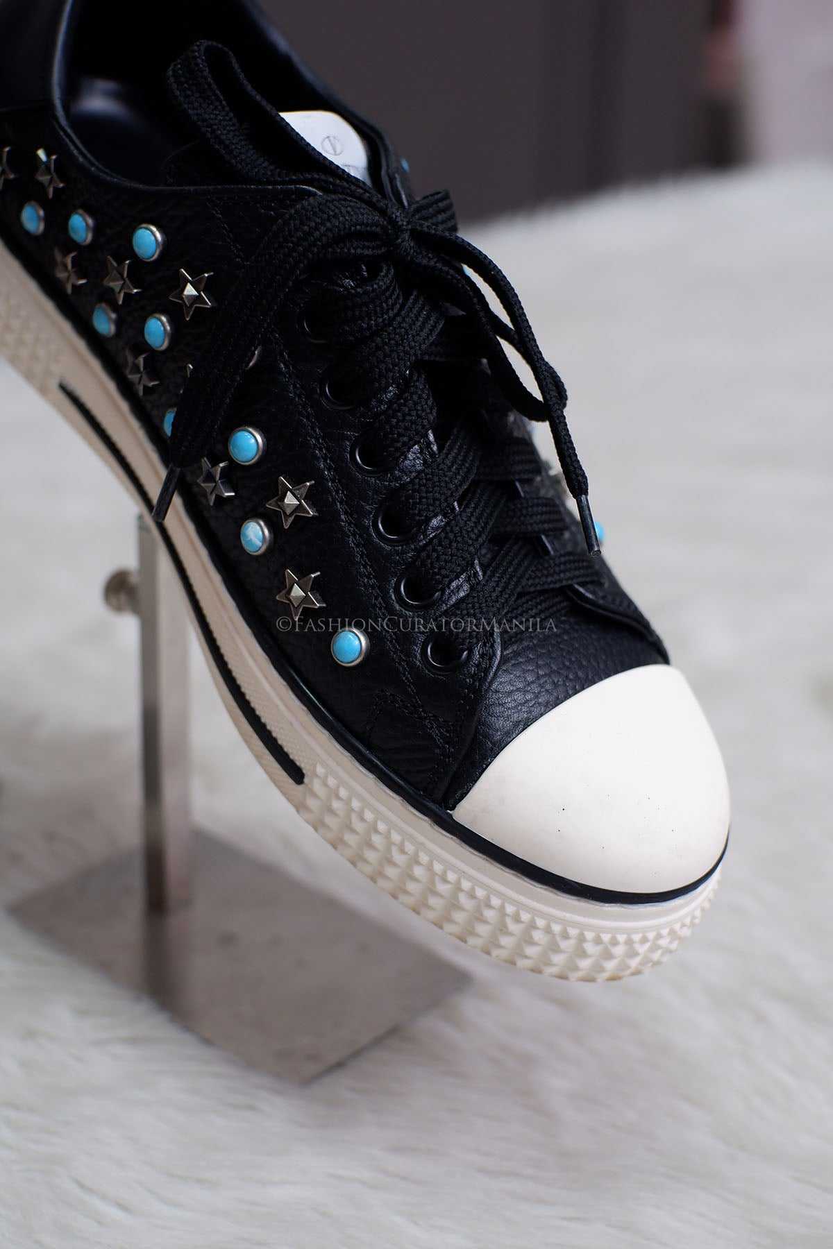 PRE-OWNED VALENTINO SNEAKERS BLACK