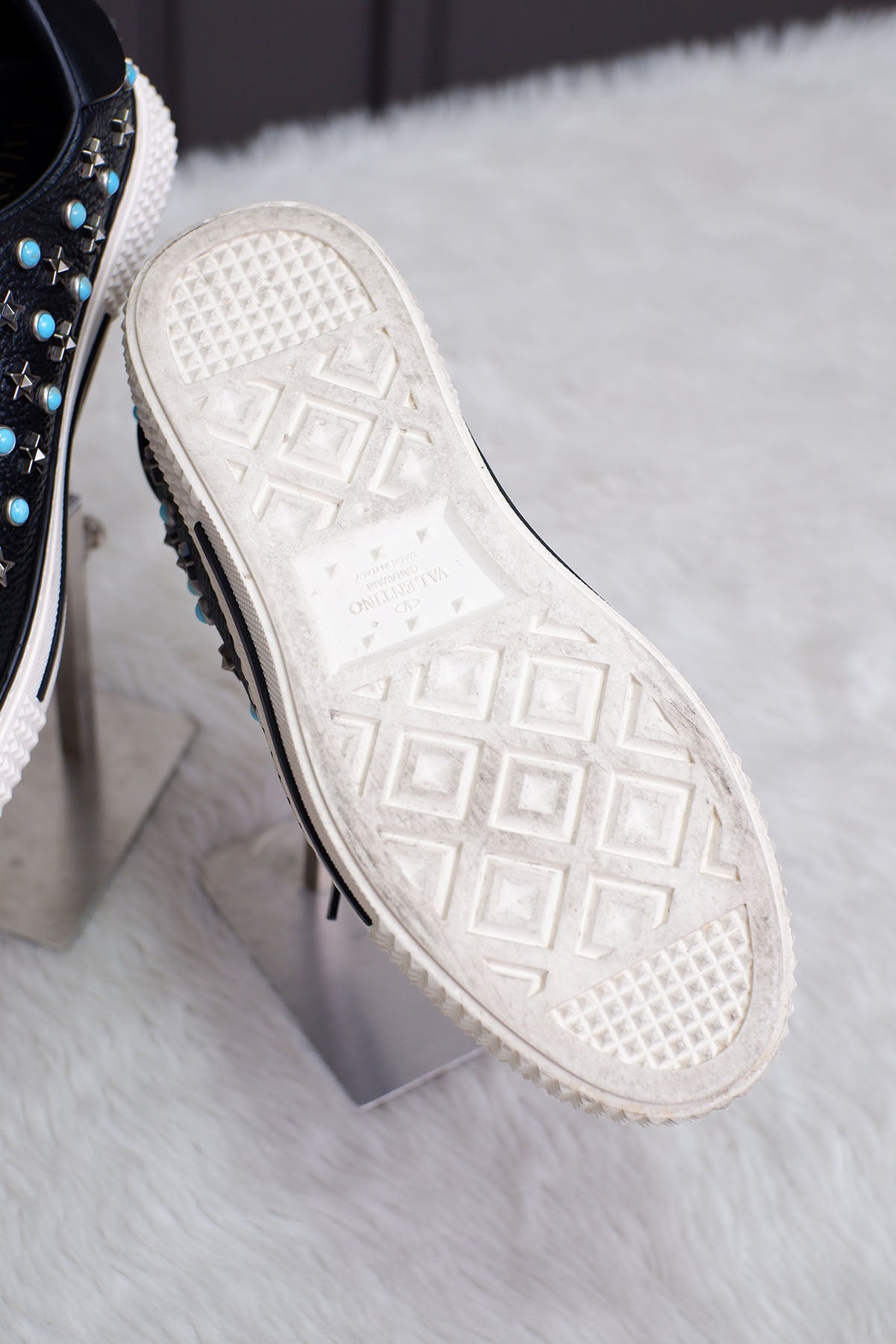 PRE-OWNED VALENTINO SNEAKERS BLACK