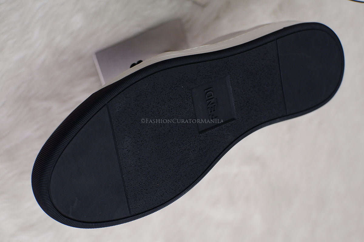 UNUSED FENDI KARLITO STUDDED LEATHER BLACK WHITE