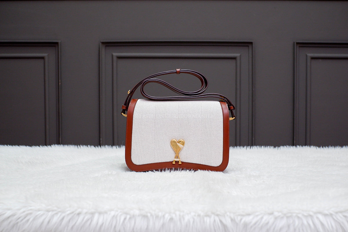 BRAND NEW AMI PARIS LIGHT TAUPE GRAINED LEATHER