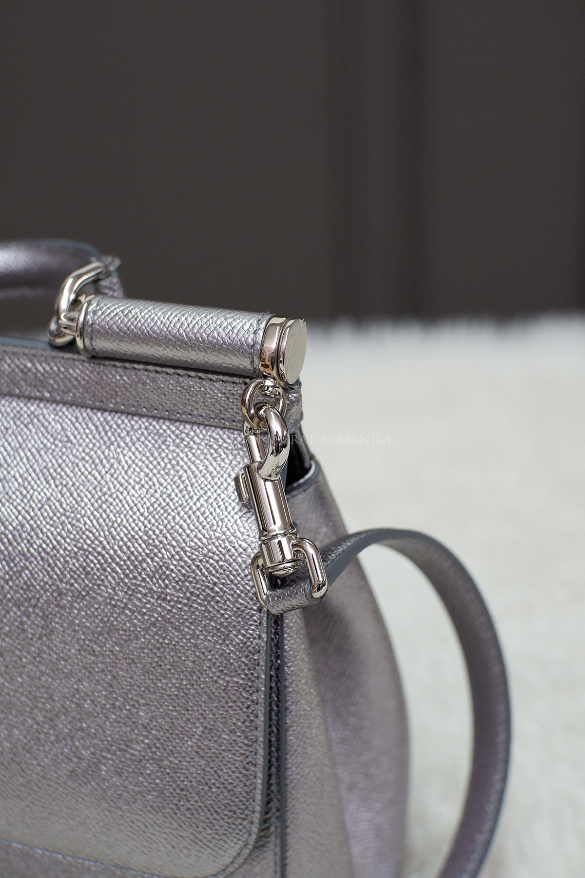 BRAND NEW DOLCE & GABBANA SICILY METALLIC SILVER