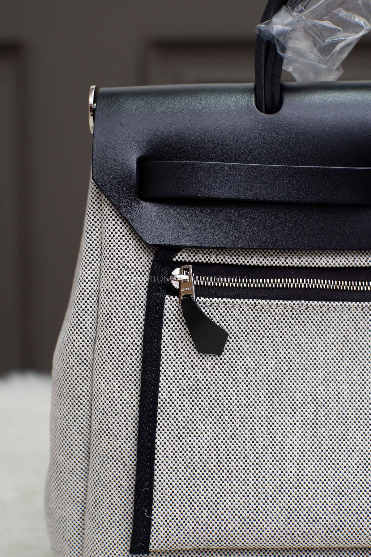 BRAND NEW HERMES HERBAG 31 LIMITED EDITION STAMP U NOIR / ECRU