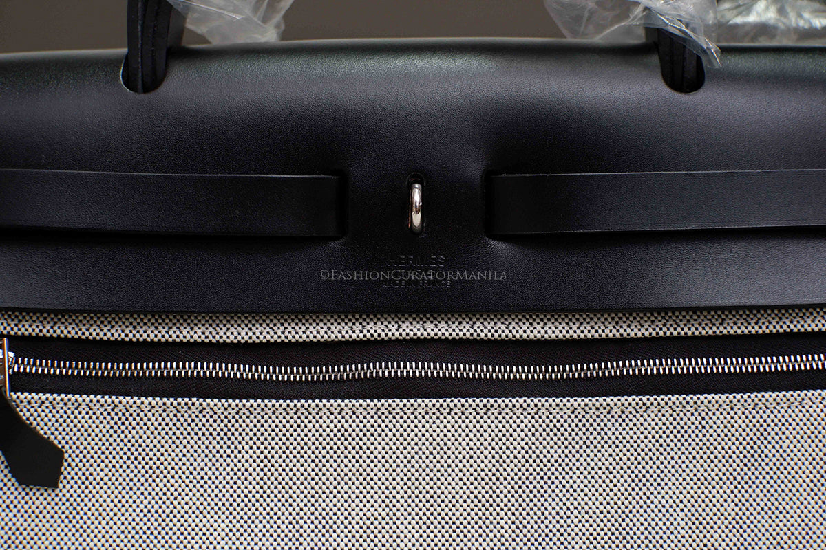 BRAND NEW HERMES HERBAG 31 LIMITED EDITION STAMP U NOIR / ECRU