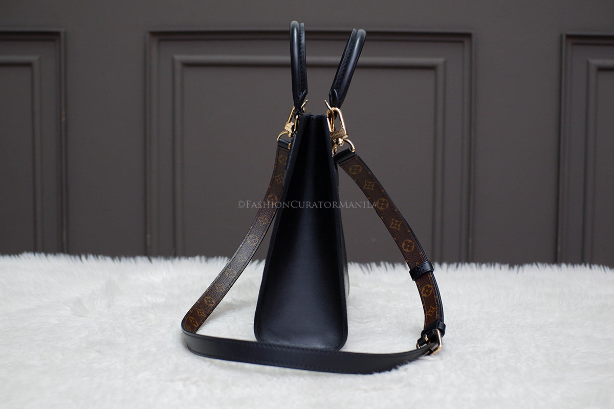 BRAND NEW LOUIS VUITTON SAC FLAT EPI BLACK