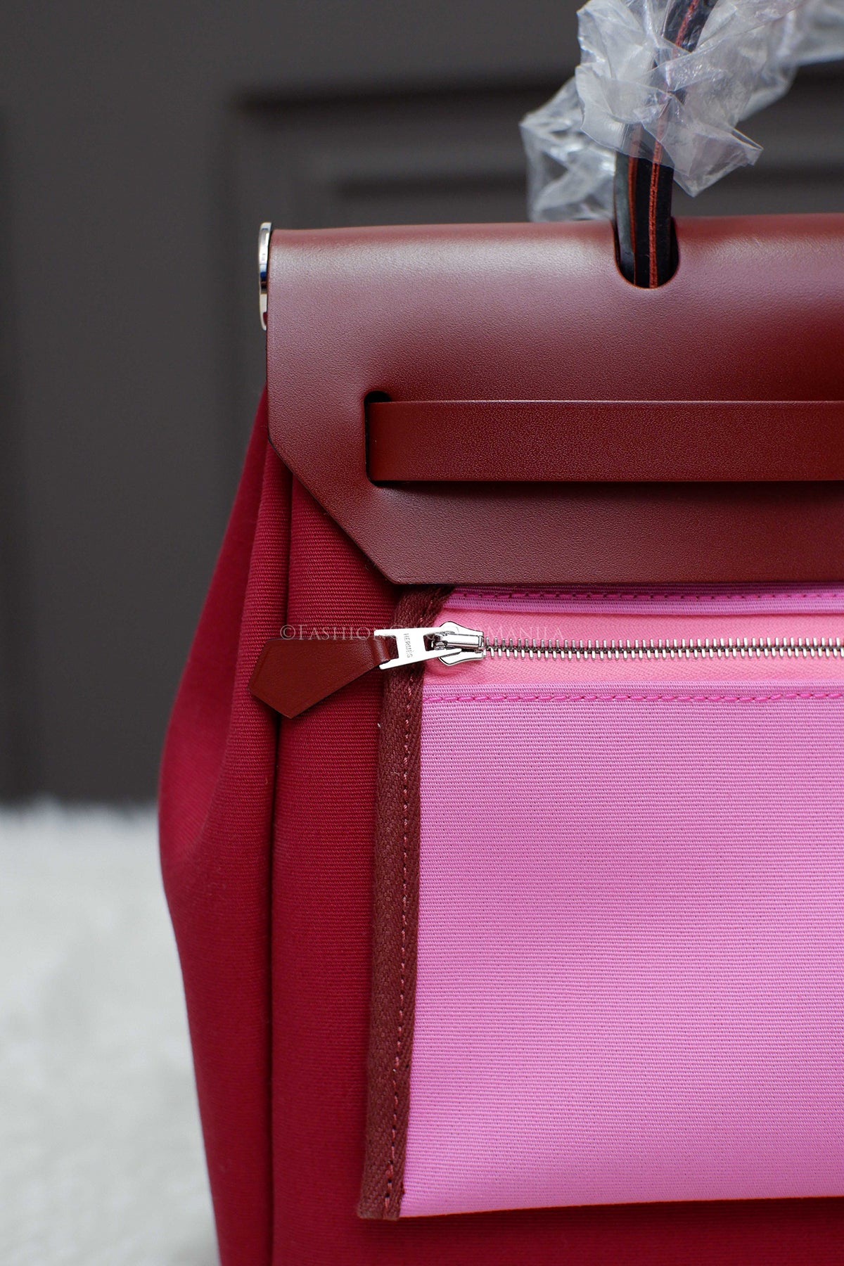 BRAND NEW HERMES HERBAG 31 STAMP U ROUGE PIMENT