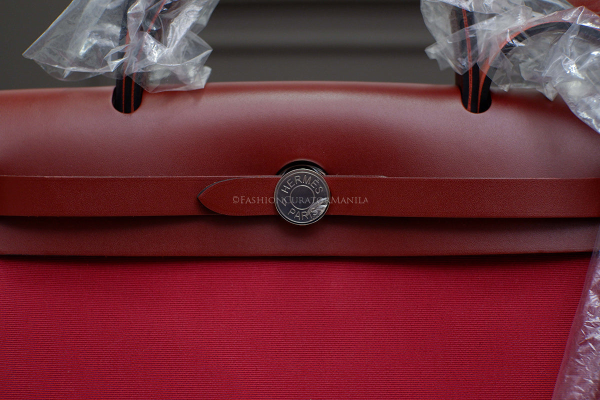 BRAND NEW HERMES HERBAG 31 STAMP U ROUGE PIMENT