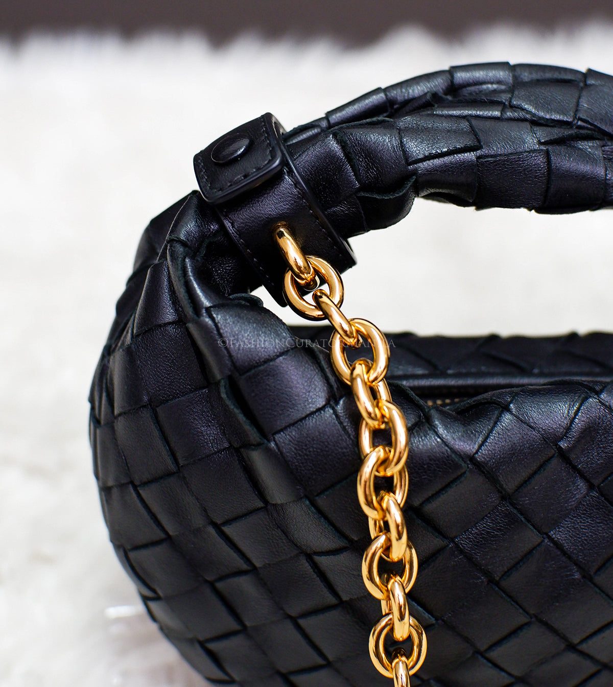 LIKE NEW BOTTEGA VENETA MINI JODIE BLACK