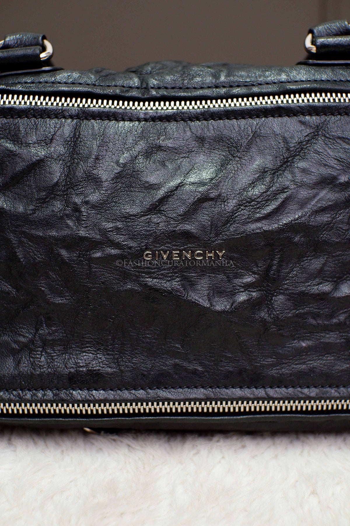 LIKE NEW GIVENCHY MEDIUM PANDORA BLACK TOP HANDLE SLING