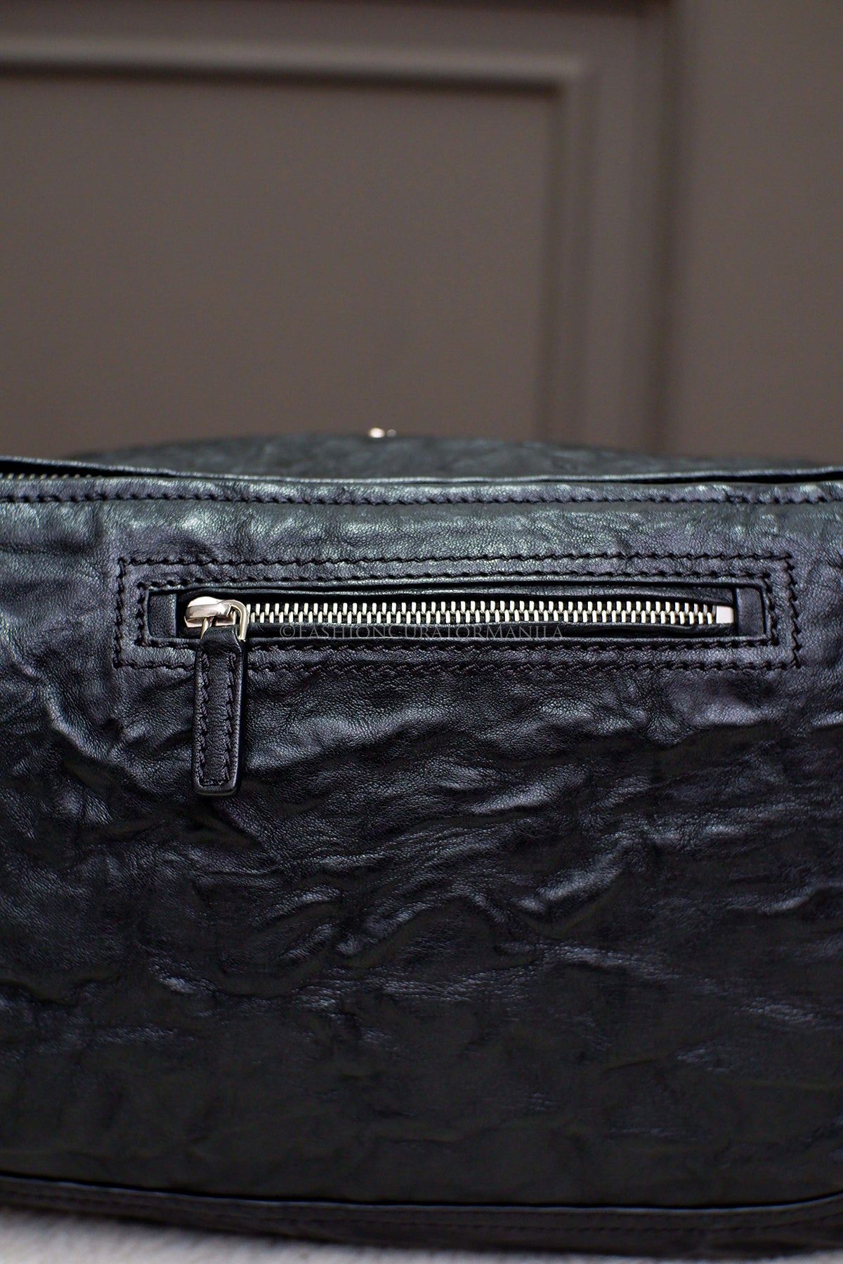 LIKE NEW GIVENCHY MEDIUM PANDORA BLACK TOP HANDLE SLING