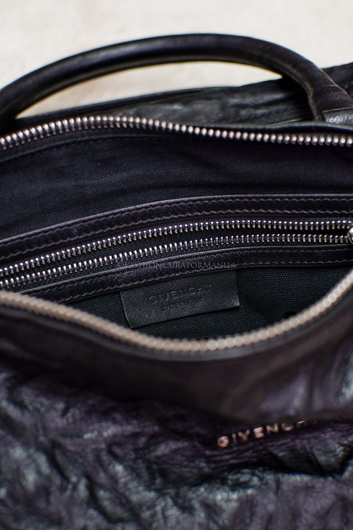LIKE NEW GIVENCHY MEDIUM PANDORA BLACK TOP HANDLE SLING