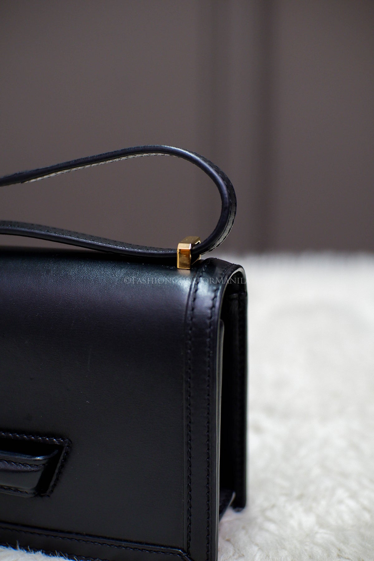 PRE-OWNED LOEWE SMALL BARCELONA SLING BLACK