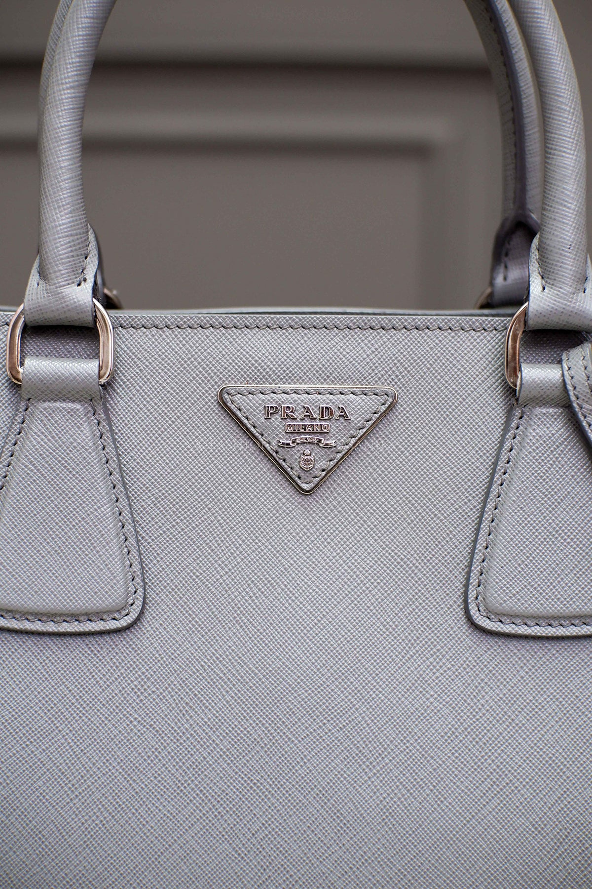 PRE-OWNED PRADA SAFFIANO LUX DOUBLE ZIP GRAY