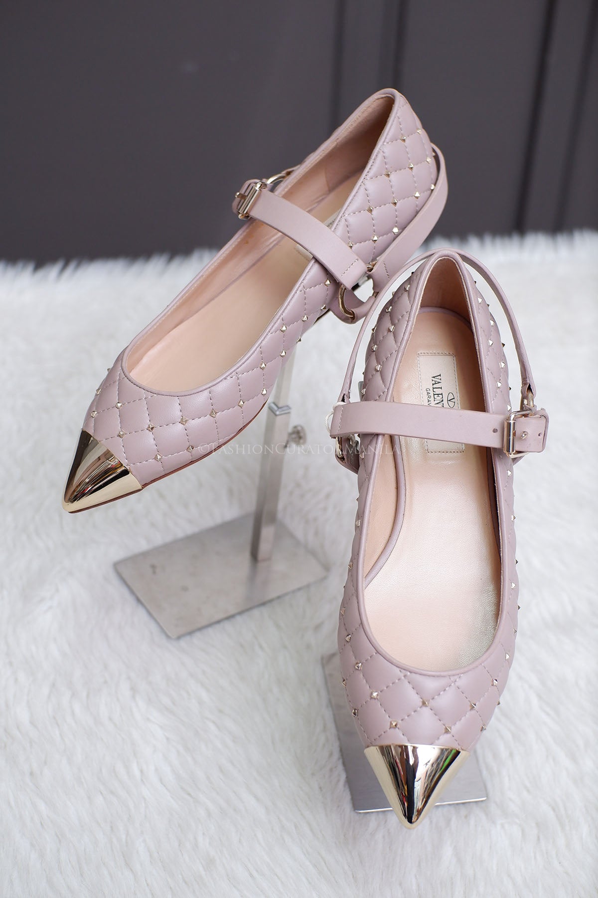 30 UNUSED VALLENTINO BALLERINA POUDRE SPIKE