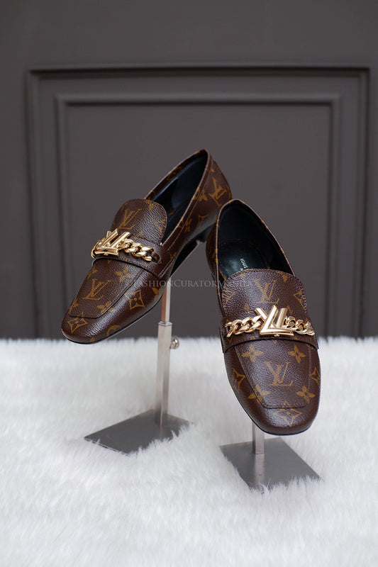 BRAND NEW LOUIS VUITTON LOAFERS MONOGRAM