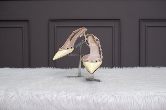 28 PRE-OWNED VALENTINO SLING BACK YELLOW PATENT