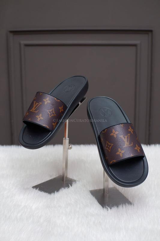UNUSED LOUIS VUITTON SLIDE BLACK MONOGRAM