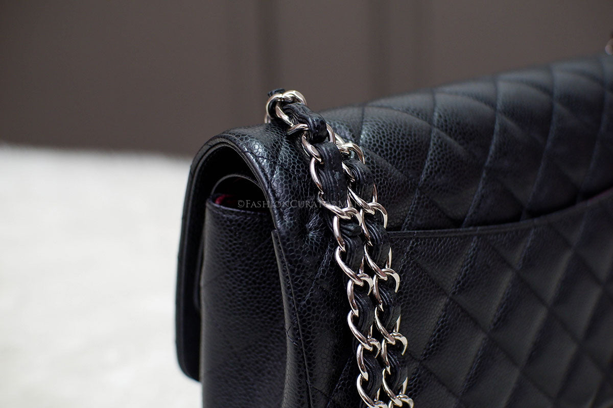 LIKE NEW CHANEL JUMBO DOUBLE FLAP BLACK SHW SERIES 30
