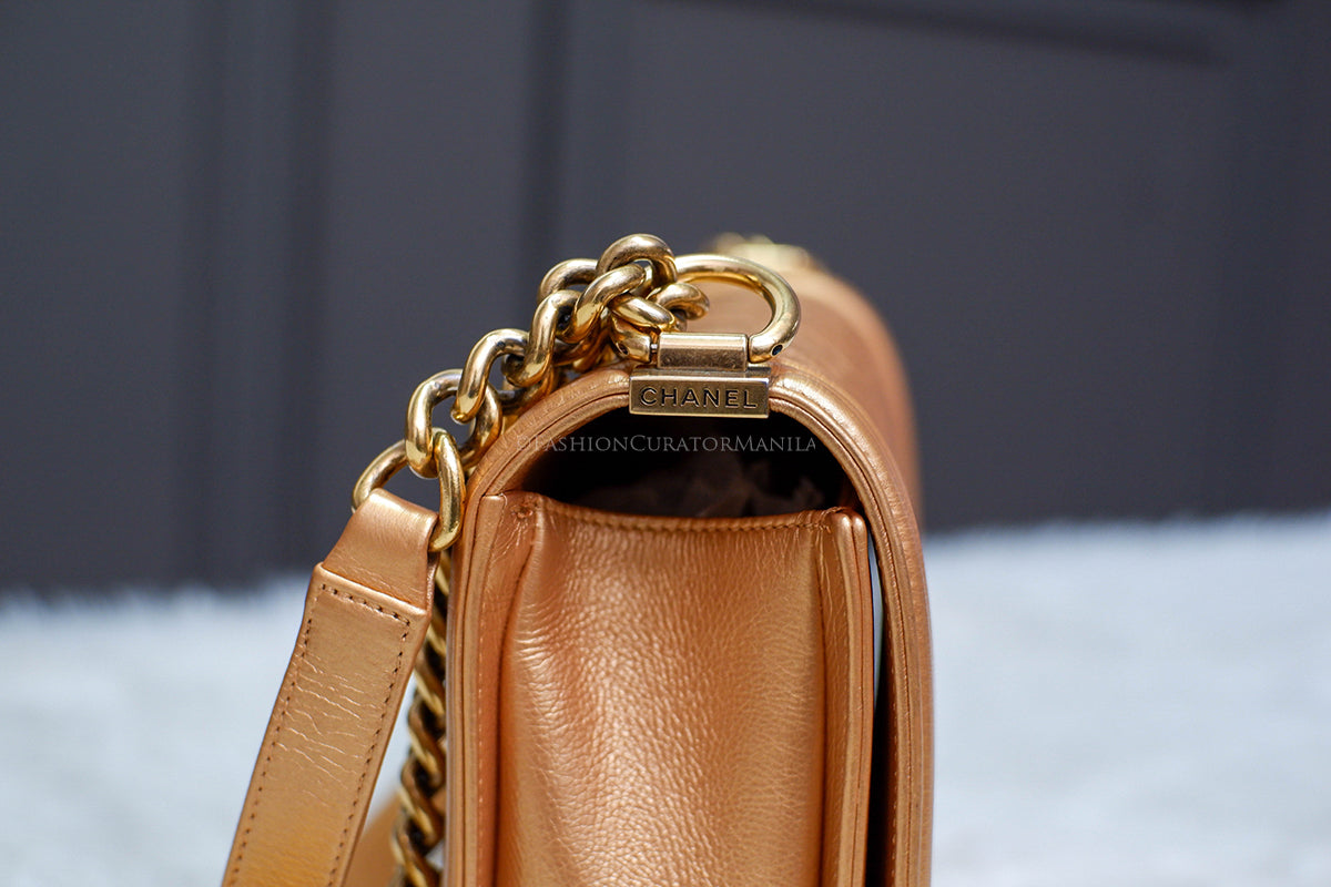 LIKE NEW CHANEL NEW MEDIUM LEBOY GOLD SERIES 20