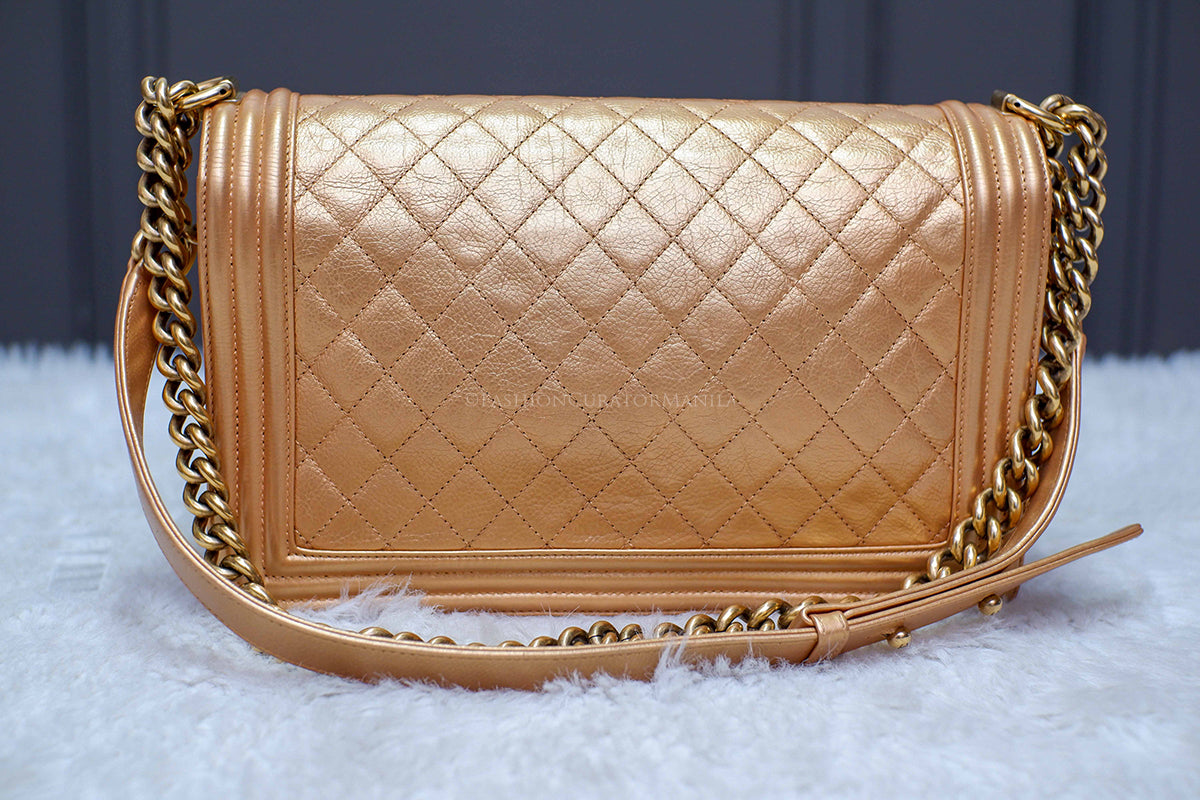 LIKE NEW CHANEL NEW MEDIUM LEBOY GOLD SERIES 20
