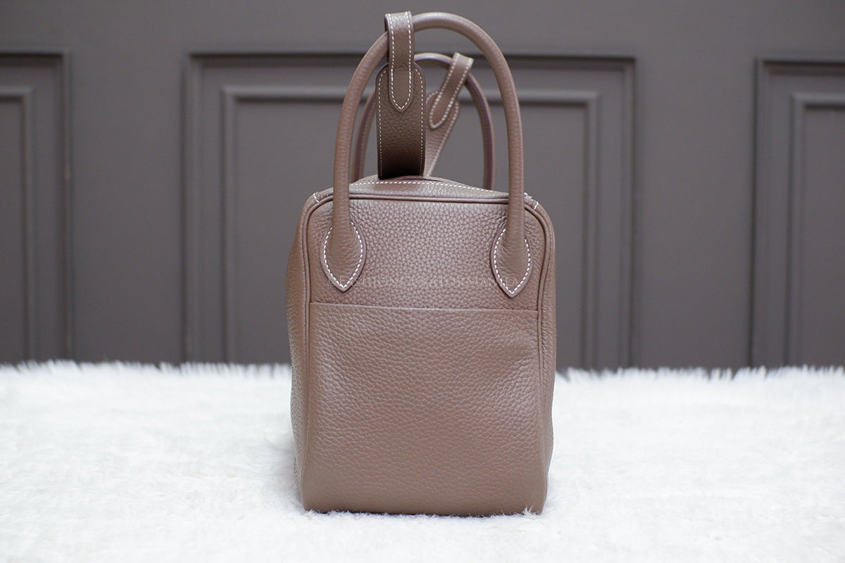 LIKE NEW HERMES LINDY 30 ETOUPE STAMP Y