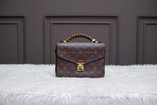 LIKE NEW LOUIS VUITTON LIMITED EDITION METIS REVERSE MONOGRAM