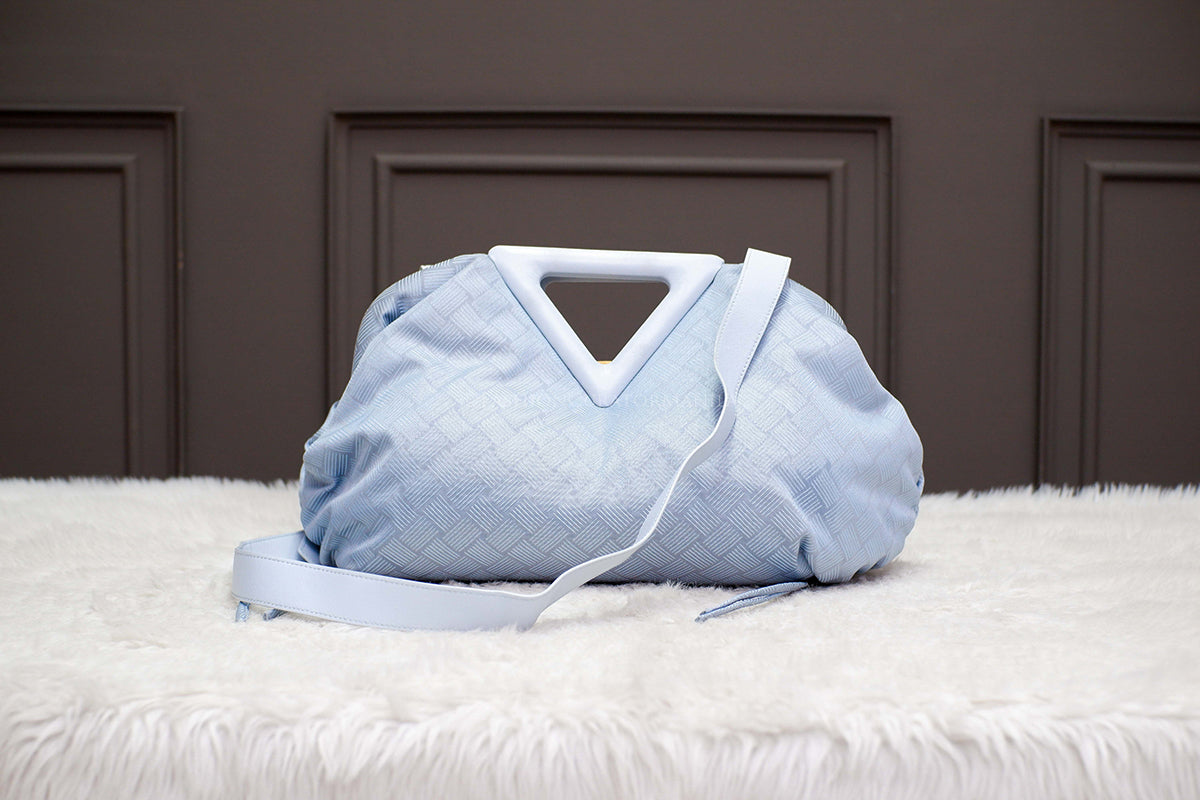 PRE-OWNED BOTTEGA VENETA THE POINT TRIANGLE BLUE