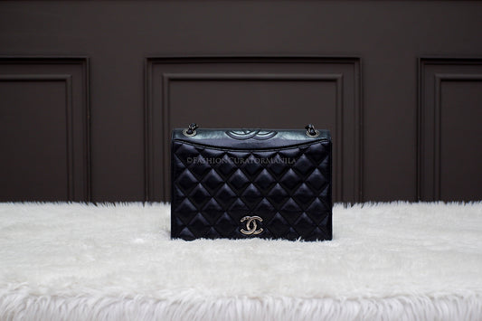 PRE-OWNED CHANEL SEASONAL FLAP BLACK SERIES 21