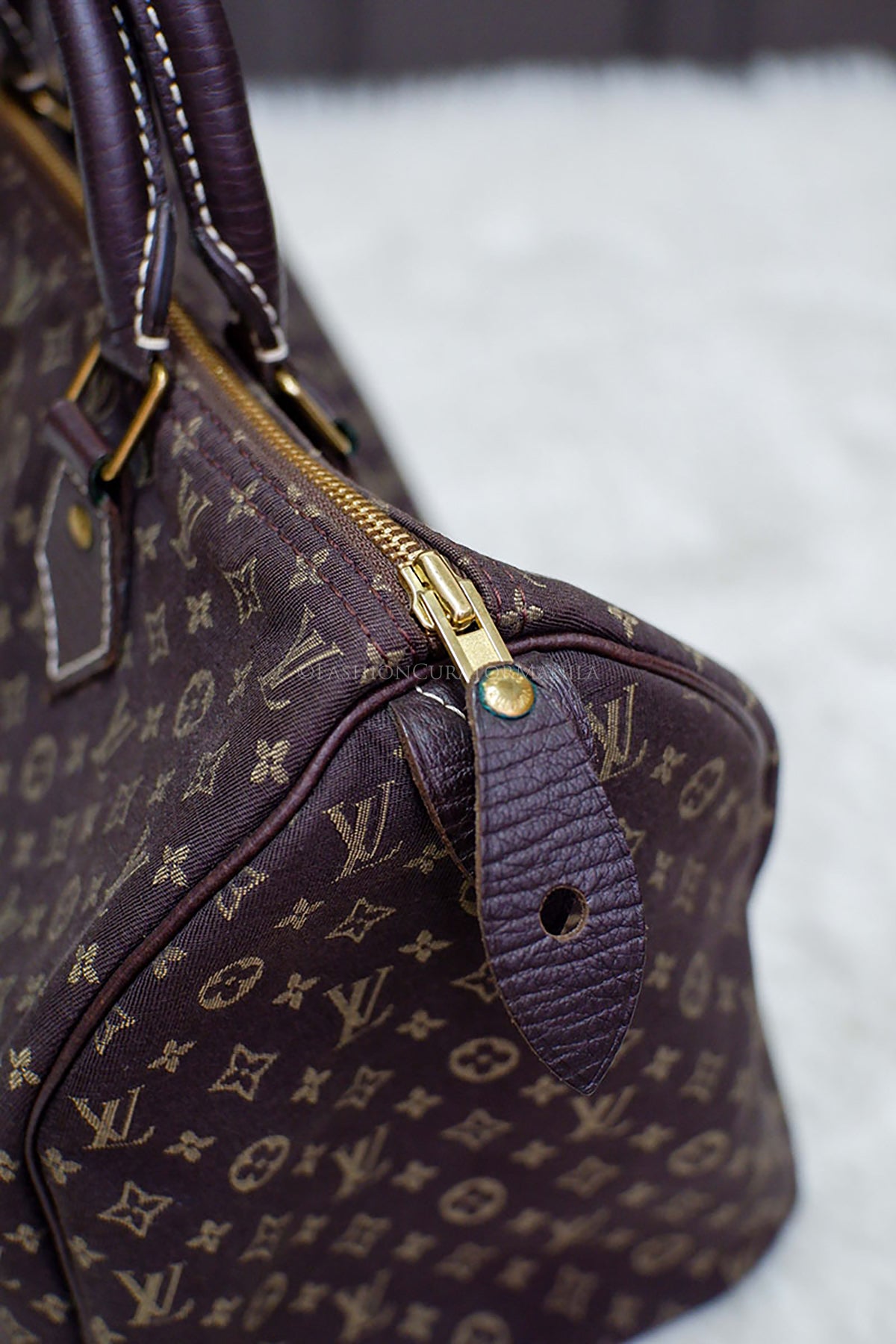 (PRE-OWNED) LOUIS VUITTON LIMITED EDITION SPEEDY 30