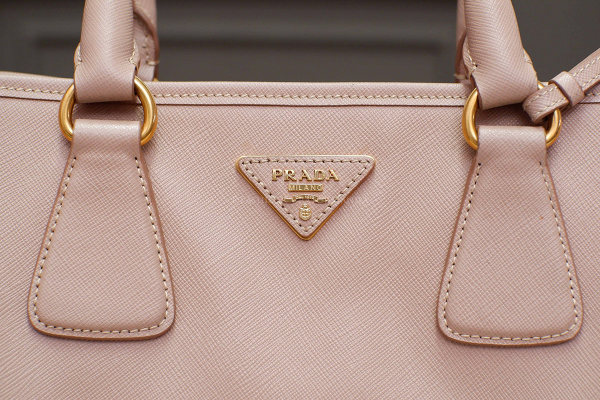 UNUSED PRADA SAFFIANO LUX LIGHT PINK