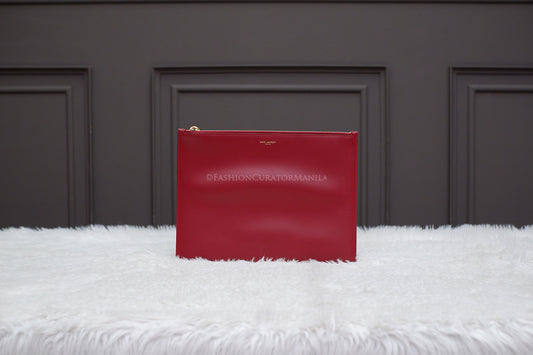 UNUSED YSL CLUTCH RED